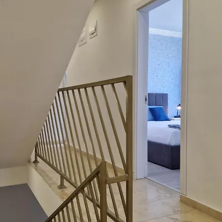 геновева Apartman *